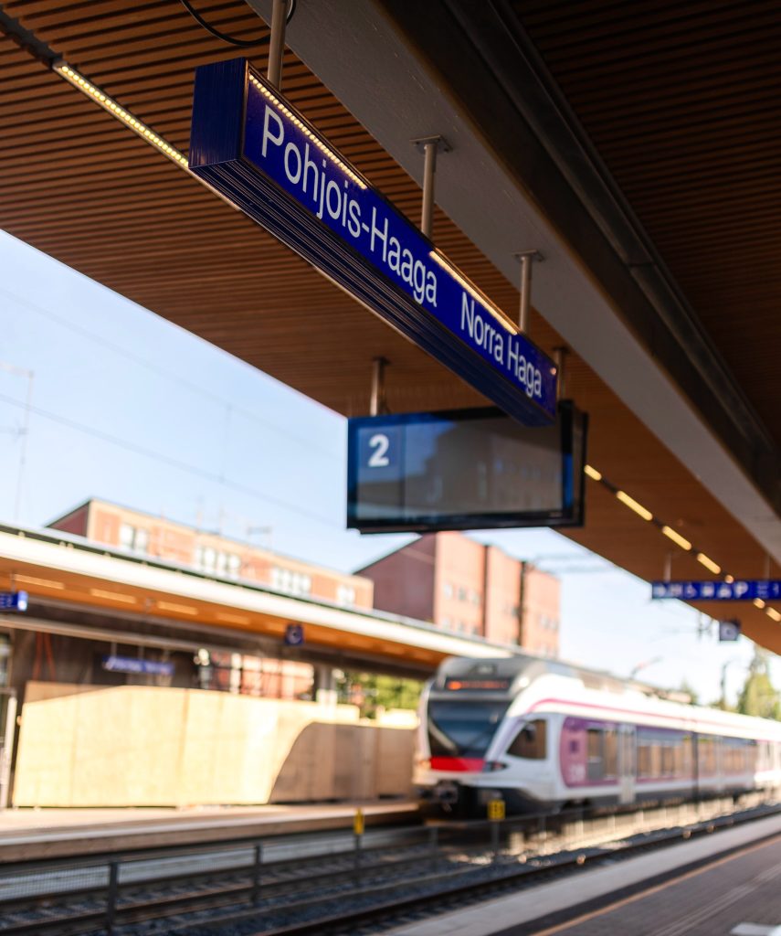 Jes, Pohjois-Haagan juna-asema on taas käytössä. 🚅