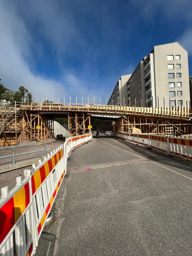 Marian kampus – Lastenkodinkadun silta