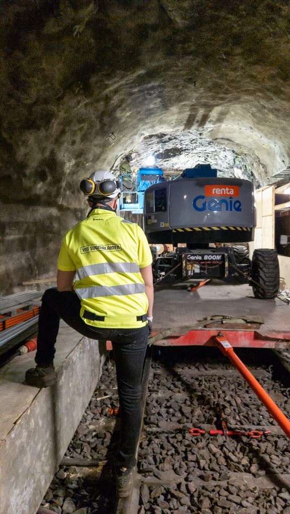 Rautatientorin metroaseman paloturvallisuuden parantaminen
