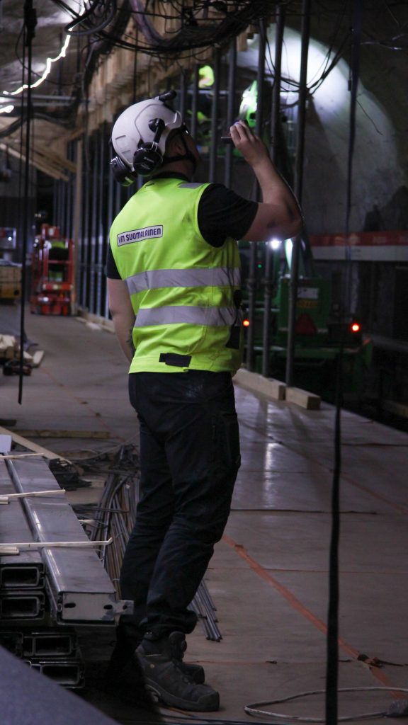 Rautatientorin metroaseman paloturvallisuuden parantaminen